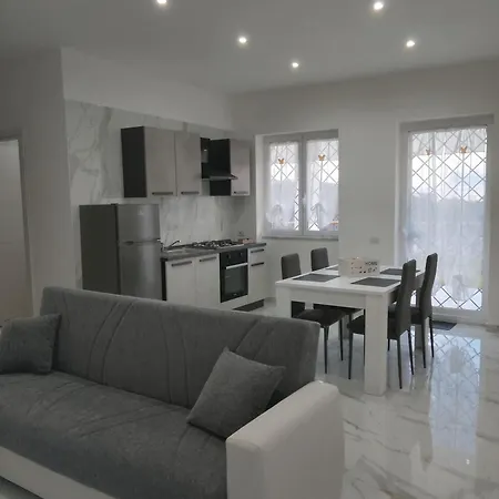 Lägenhet Dodi's House Pozzuoli
